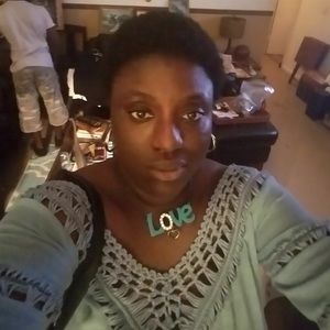 Meet your Posher, Marcia